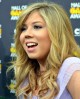 3 milioane de dolari pentru Sam din iCarly