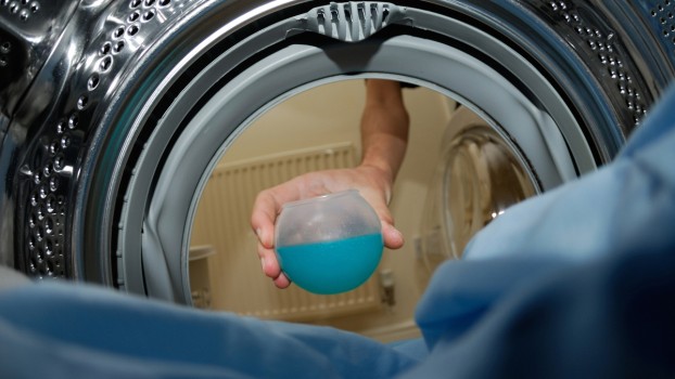Ce măsuri trebuie să iei când copilul înghite detergent? Primul ajutor și cum poți preveni această situație