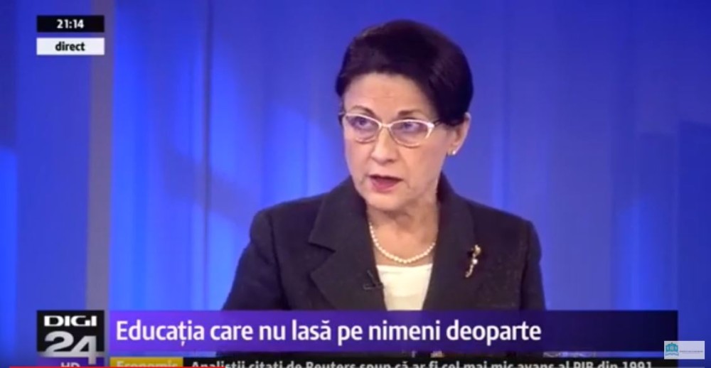 Ministrul Educaţiei, Ecaterina Andronescu, vrea ca şi elevii de clasa l să poată fi lăsaţi repetenţi